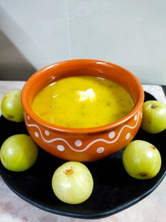 आवळा सूप (इम्युनिटी बूस्टर) (awla soup recipe in marathi) रेसिपी चे मुख्य फोटो