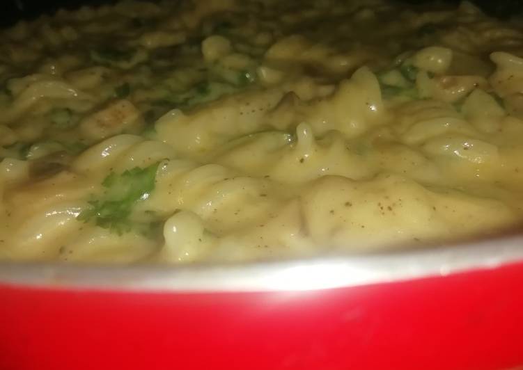 Recipe of Quick Bechamel sauce mushroom Fusilli pasta