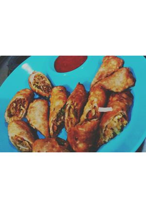 A picture of Veg spring rolls.