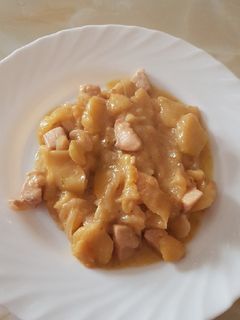 Una foto de Pollo a la salsa de manzana