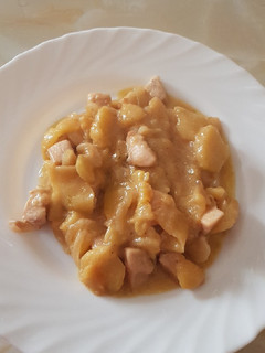 Una foto de Pollo a la salsa de manzana