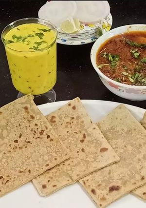 A picture of Wheat Bran Flour, Besan Roti.