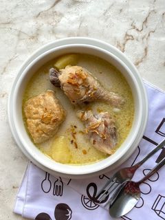 Foto resep Opor Ayam Kuah Putih