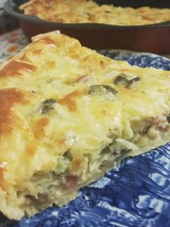 Una foto de Quiche carbonara 🥓🧀🍄