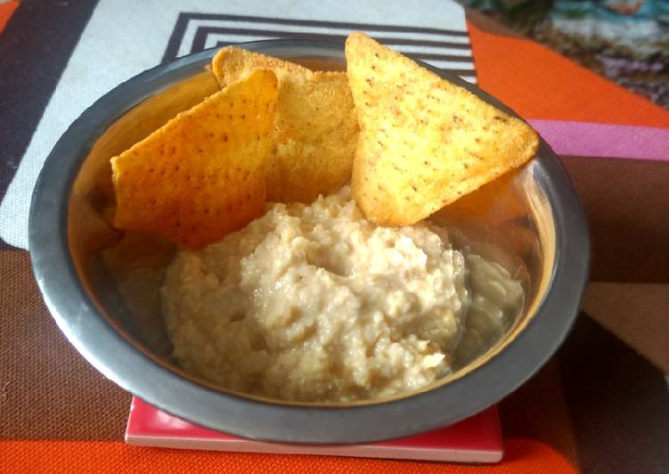 Simple Way to Make Any-night-of-the-week Nutty hummus