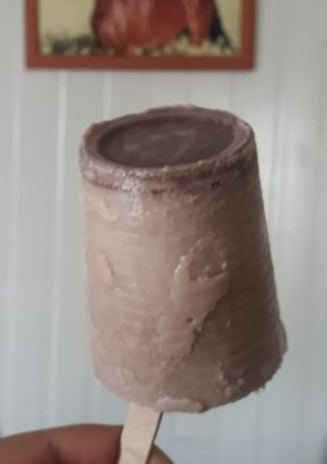 Una foto de Paletas de chocolate hechas en casa