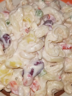 A picture of Potatoes and macaroni salad.