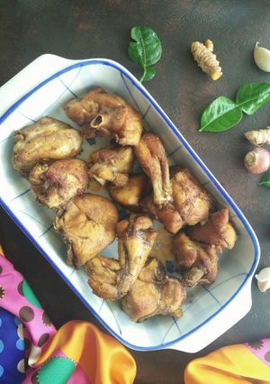 Foto resep Ayam Goreng Bumbu Kuning