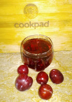 A picture of Plum Fizz.