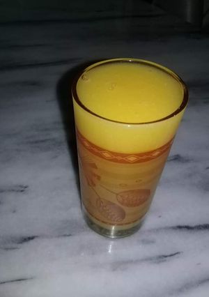 صورة لوصفة عصير البرتقال والجزر والليمون