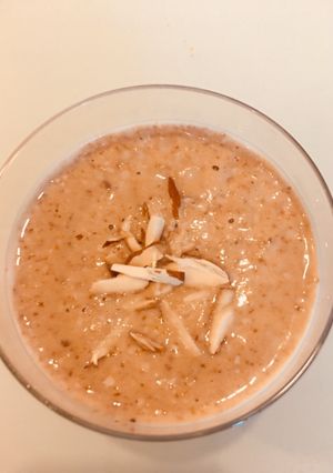 A picture of Sugarfree Fig and Apricot Milkshake.