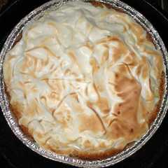 Una foto de Lemon Pie: 2x1 con una sola masa. Rico, fácil y económico