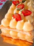 Millefoglie alla crema e fragole
