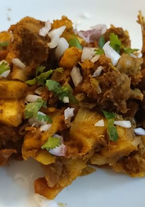 A picture of Kappa biriyani or tapioca biriyani.