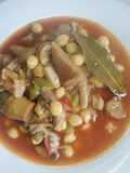 Guiso de setas variadas sofrito y garbanzos