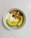 Sữa chua trái cây và các loại hạt