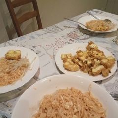 A picture of Minimalist Pad Thai.