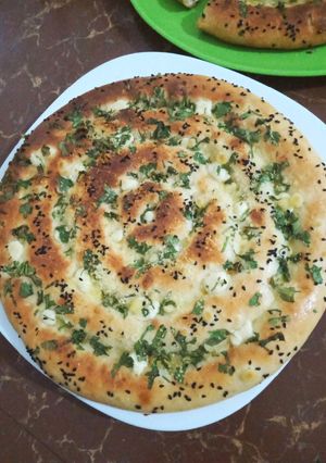 صورة لوصفة الخبز التركي بالجبن 🧀