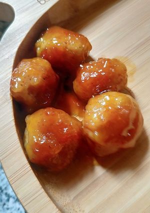 Hình của món Tôm thịt viên sốt chanh dây.