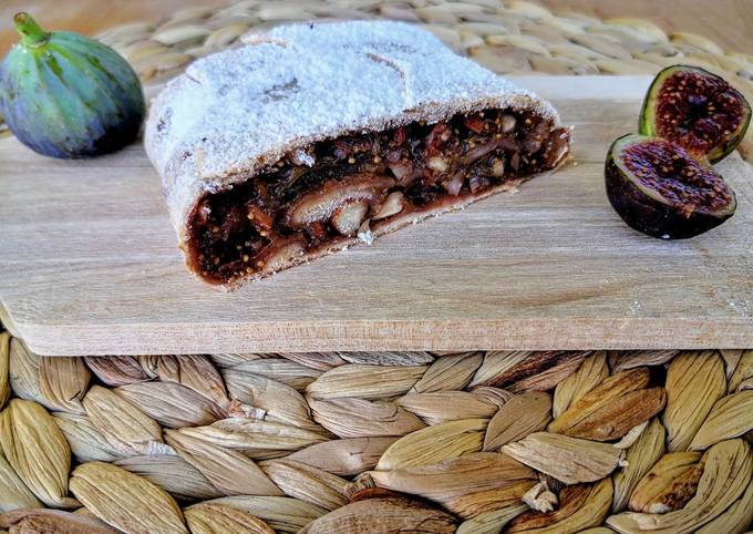 Passi a Preparare Qualsiasi notte della settimana Strudel fichi e mandorle