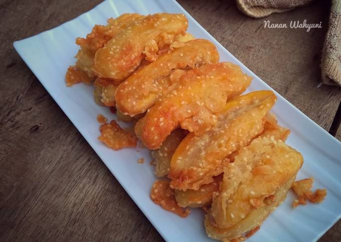 Resep Pisang Goreng Wijen (Crispy, Renyah Dan Gurih) Oleh Nanan Wahyuni ...