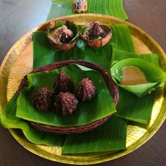 A picture of BLACK RICE DUMPLINGS /CHAKHAO DUMPLINGS.