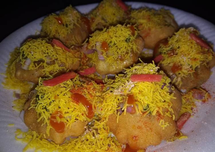 Step-by-Step Guide to Prepare Perfect Sev Puri