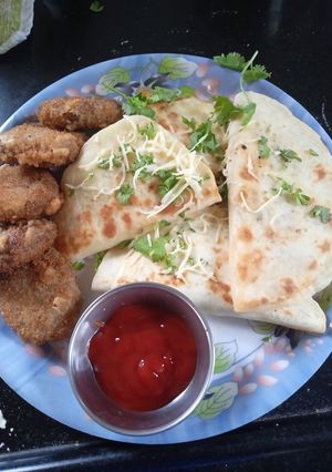 A picture of Spicy Chatpata Aloo Naan.