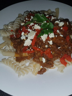 A picture of Beef mince and pasta.