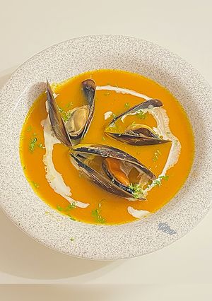 Une photo de Velouté de potimarron /carottes aux moules