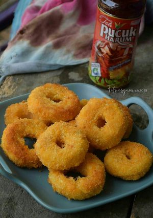 Foto resep Onion ring with macaroni Bolognese sauce