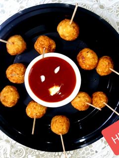 चावल के लॉलीपॉप (Chawal ke lollipop recipe in Hindi) रेसिपी मुख्य फोटो