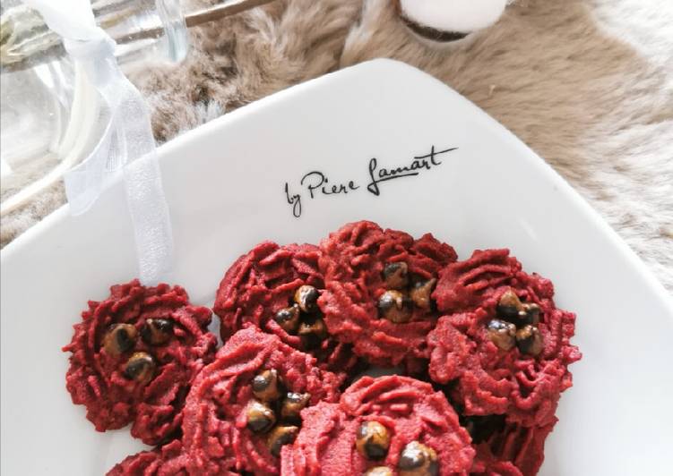 Oreo Red Velvet Cookies