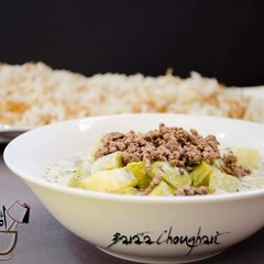 Zucchini_and_meat_yougurt_stew#Khyariyeh A picture of Zucchini_and_meat_yougurt_stew#Khyariyeh.