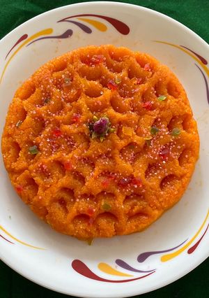 A picture of Papaya halwa.