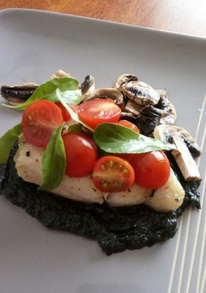 Una foto de Merluza con tapenade