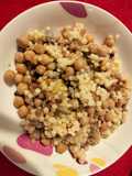 Fregola sarda con ceci e vongole