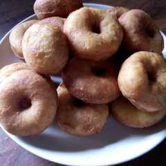 A picture of Donat Wortel Empuk Tanpa telur dan susu.