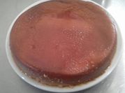Una foto de flan de requesón sin azúcar