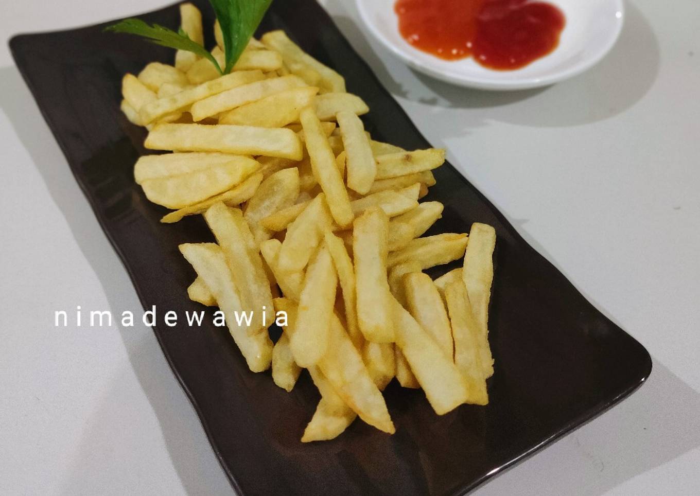 Fries (Kentang Goreng)