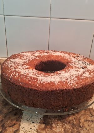 Una foto de Budín de naranja, membrillo y chocolate