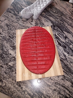 A picture of Red velvet cake.