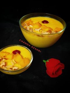 मैंगो रबड़ी(mango rabdi recipe in hindi) रेसिपी मुख्य फोटो