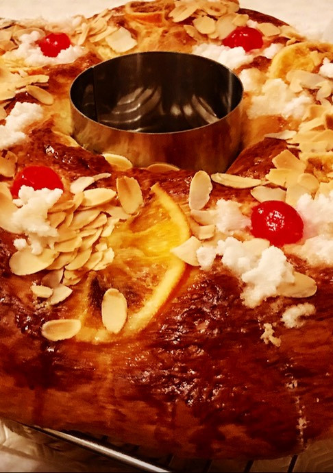 Una foto de Roscón de reyes 👑👑 con prefermento y en mambo Cecotec