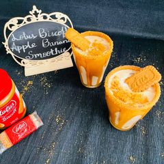 A picture of Lotus Biscoff Apple Banana Smoothie.