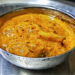 A picture of Easy Mushroom curry.