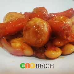 Una foto de Albóndigas de pollo con chistorra y judiones