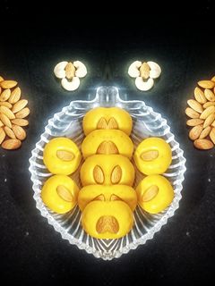 કેસર મેંગો પેંડા(Kesar Mango Peda Recipe In Gujarati) રેસીપી મુખ્ય ફોટો
