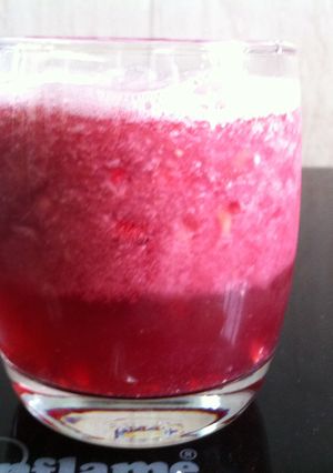 A picture of Pomogranate Juice.