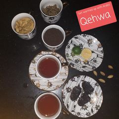A picture of Arabic /shahi Qehwa.